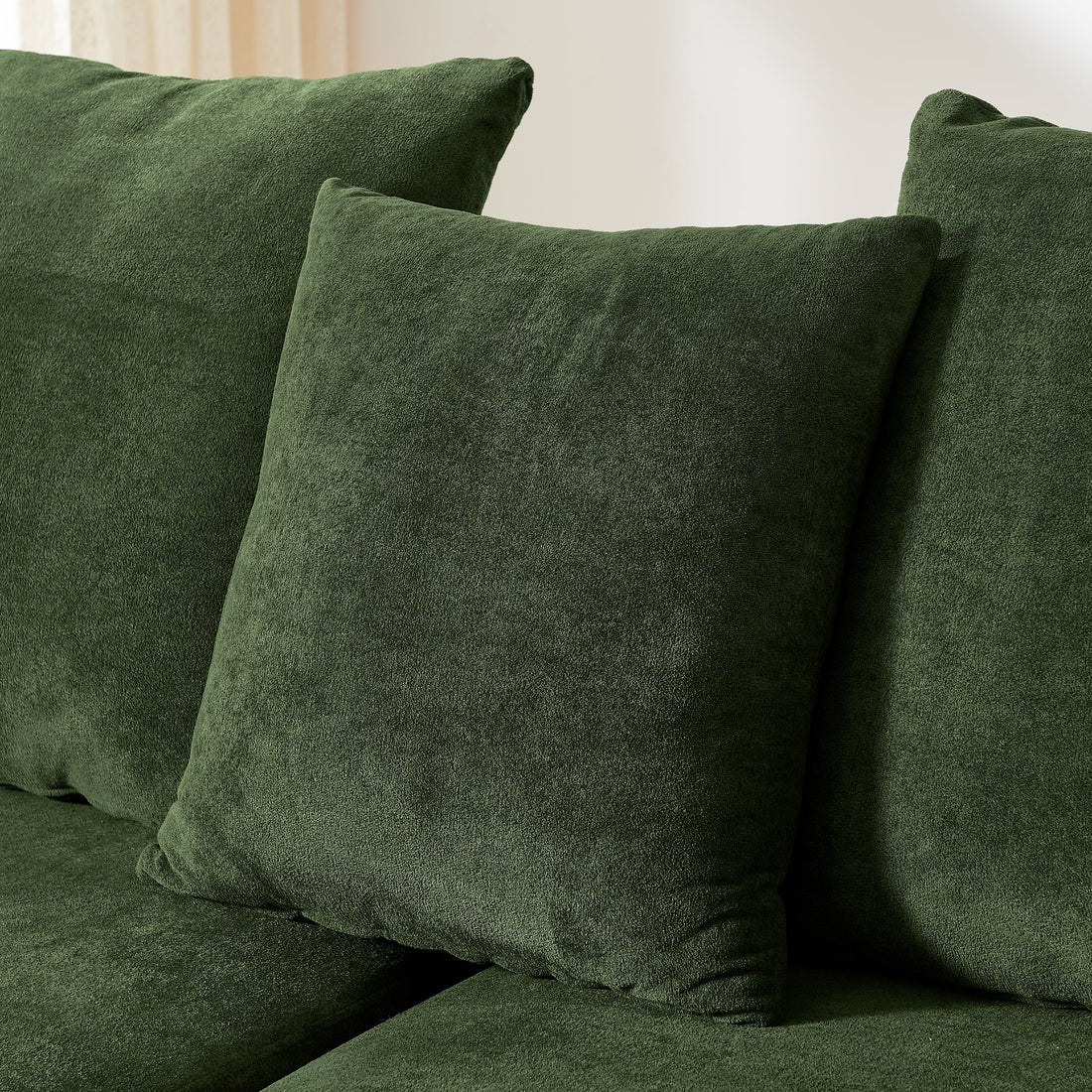 110"x67" Modern L-Shaped Velvet Sectional Sofa – Green