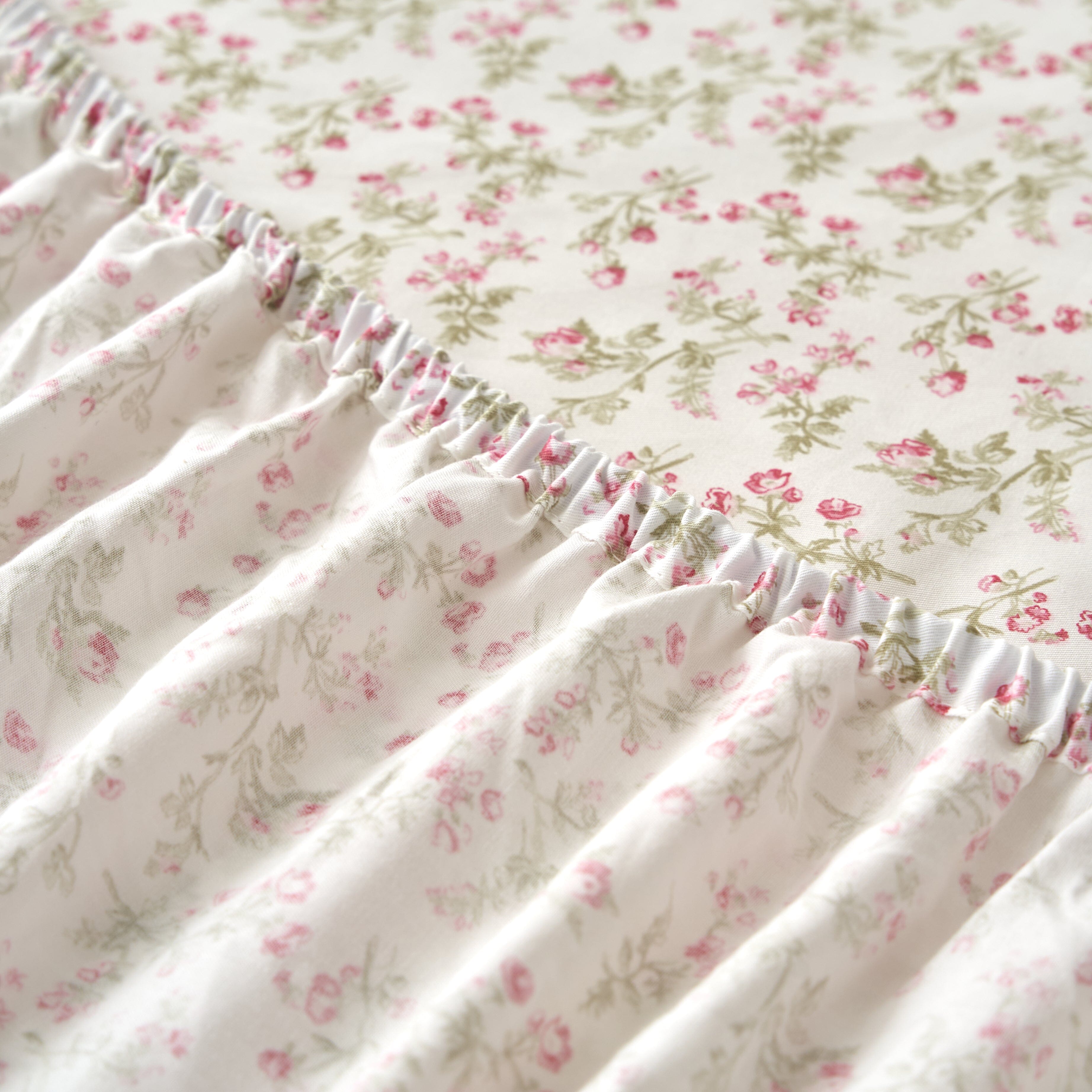 Romantic Coquette 100% Cotton Floral Sheet Set – Deep Pocket
