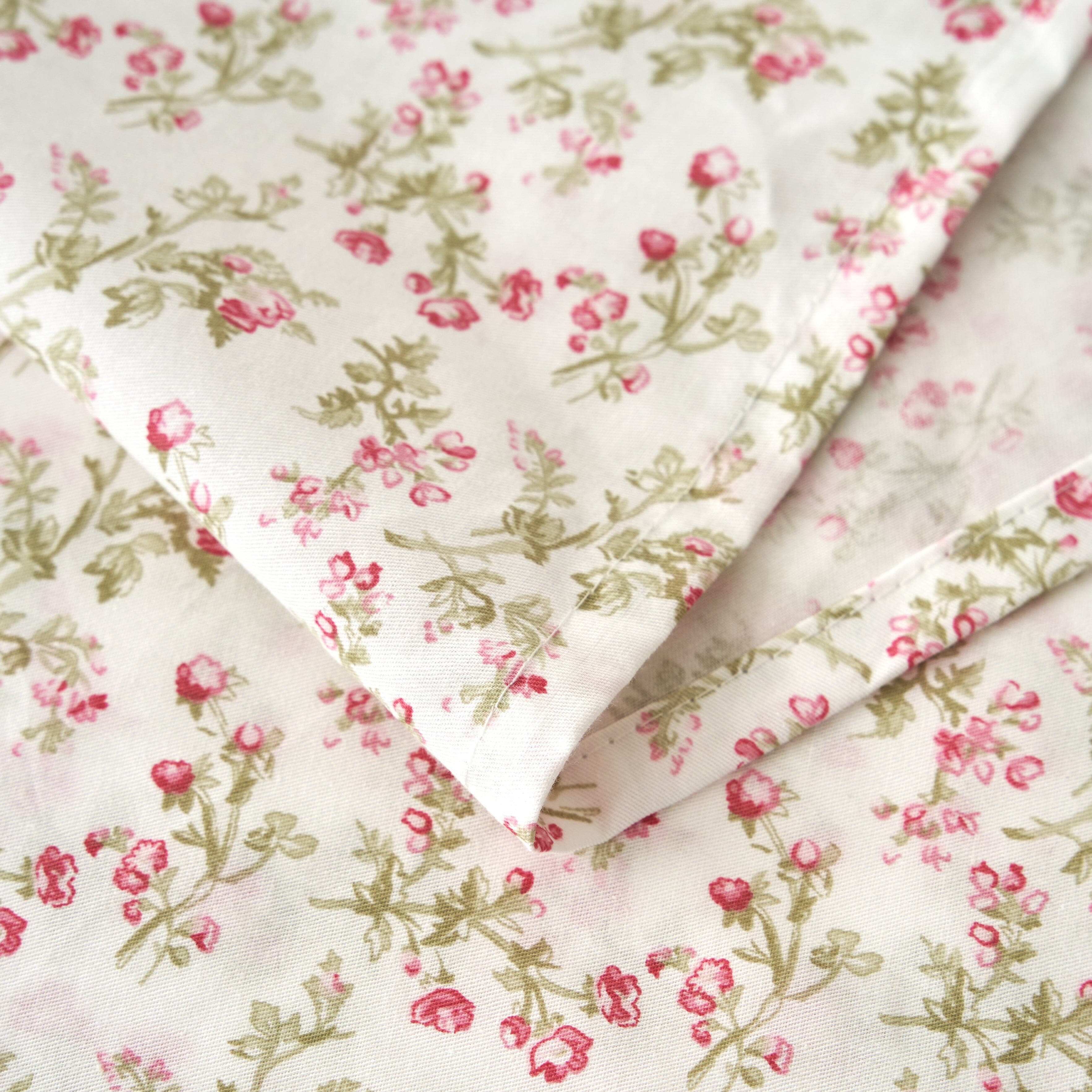 Romantic Coquette 100% Cotton Floral Sheet Set – Deep Pocket